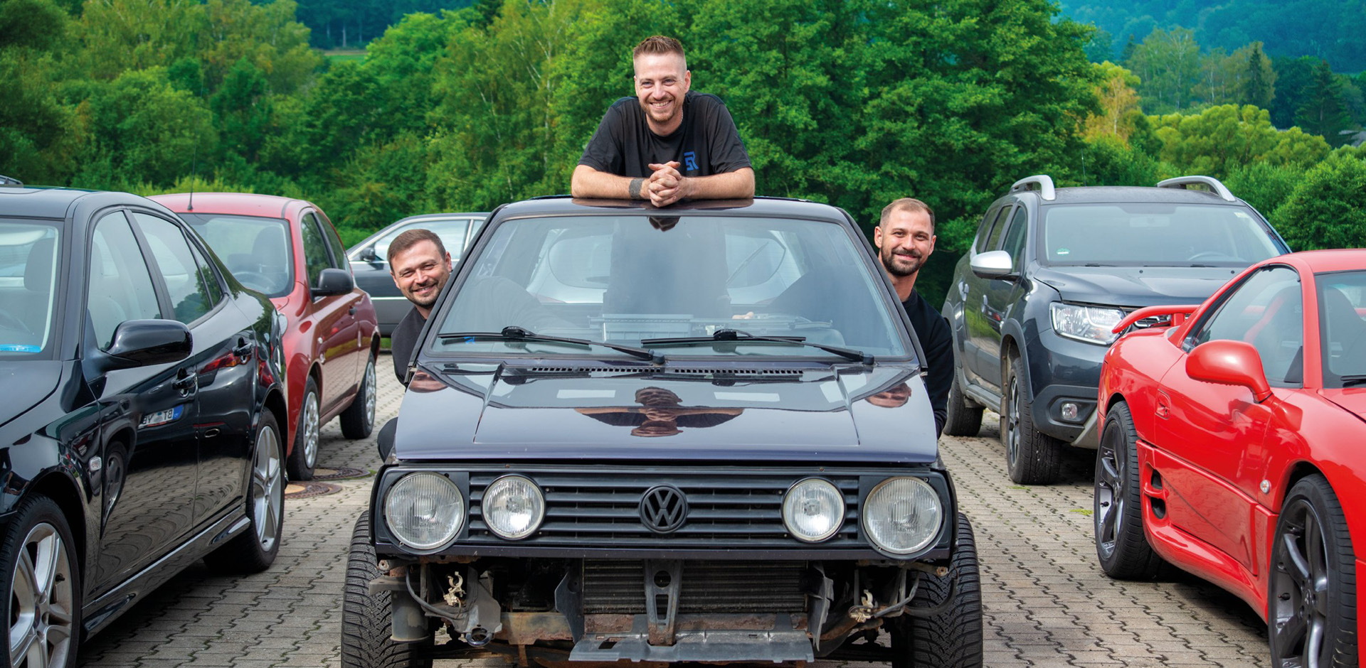 "slider-team.jpg" "Bild slider-team.jpg"